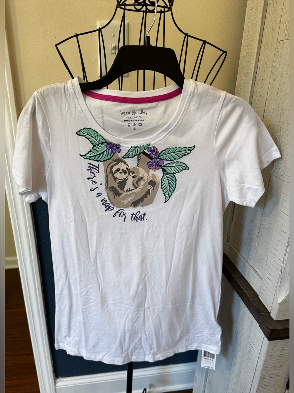New Vera Bradley Women's White "There's a nap for that" T-Shirt Small S sloth